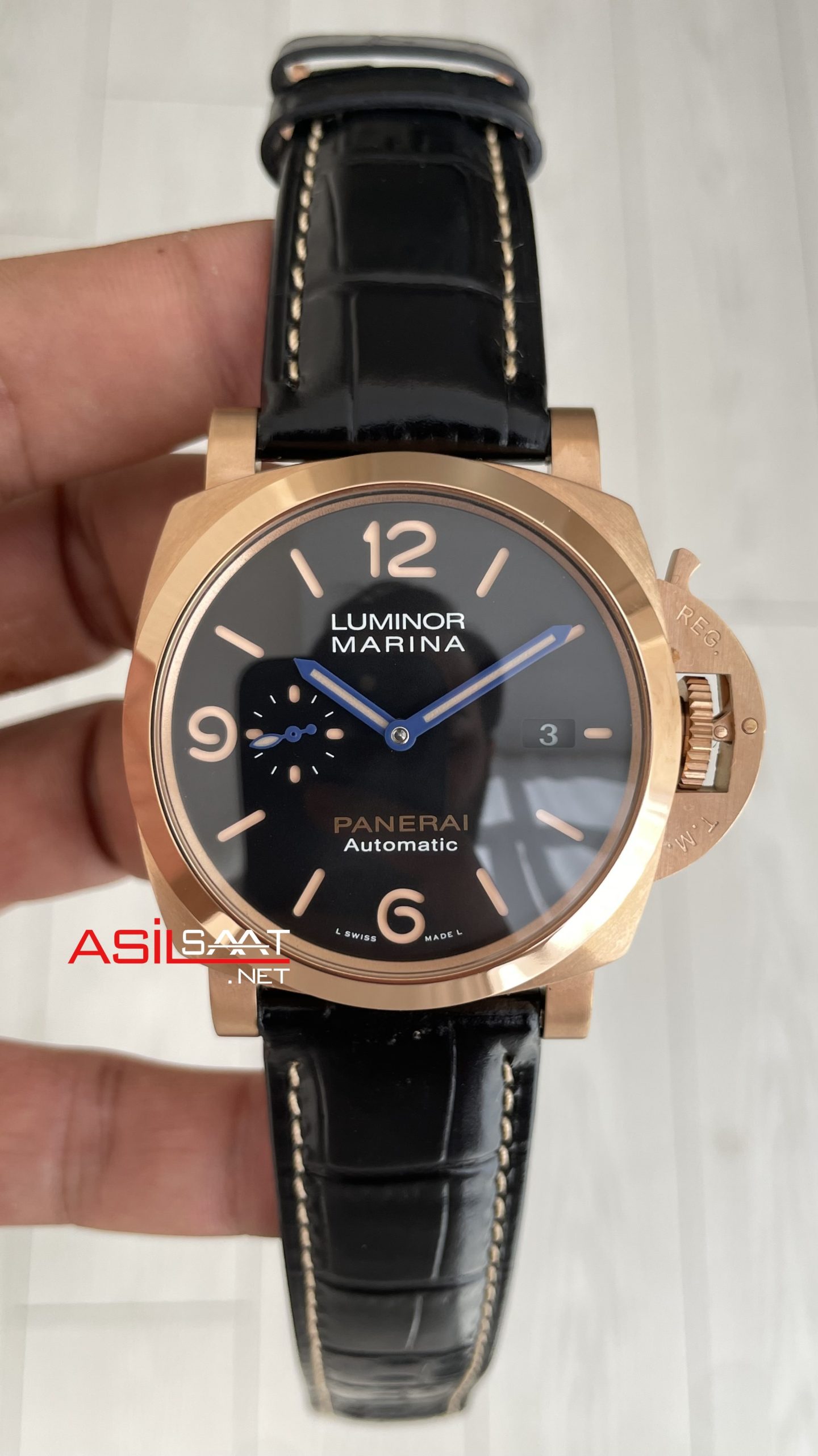 Panerai Luminor Marina Siyah Kadran PAM00393 Rose 44mm Replika Saat Panerai Luminor Marina Siyah Kadran PAM00393 Rose 44mm Replika Saat
