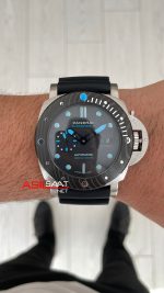 Panerai Submersible 1950 3 Days Amagnetic Titanium PAM01389 Siyah Kauçuk 47mm Replika Saat