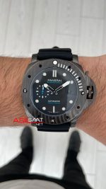 Panerai Submersible Carbotech 47mm Siyah Replika Saat