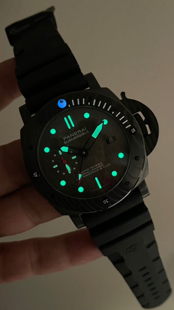 Panerai Submersible Luna Rossa Carbotech PAM01039 Gri Kadran 47mm Erkek Kol Saati Panerai Submersible Luna Rossa Carbotech PAM01039 Gri Kadran 47mm Erkek Kol Saati