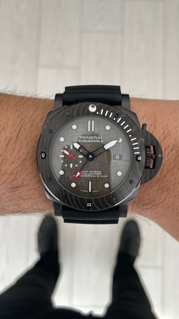 Panerai Submersible Luna Rossa Carbotech PAM01039 Gri Kadran 47mm Erkek Kol Saati Panerai Submersible Luna Rossa Carbotech PAM01039 Gri Kadran 47mm Erkek Kol Saati