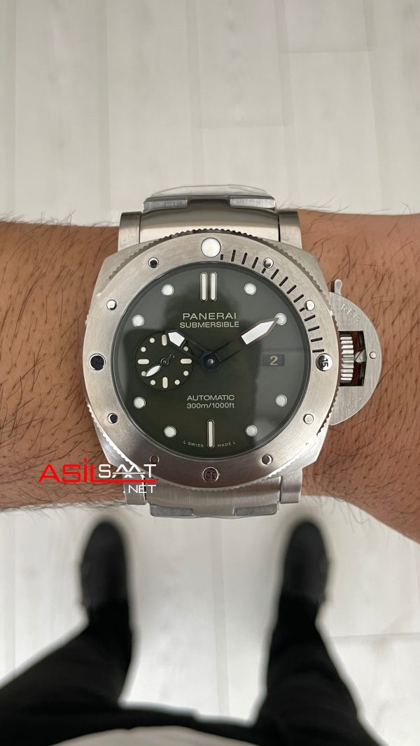 Panerai Submersible Verde Militare PAM01055 Yeşil 47mm Replika Saat Panerai Submersible Verde Militare PAM01055 Yeşil 47mm Replika Saat