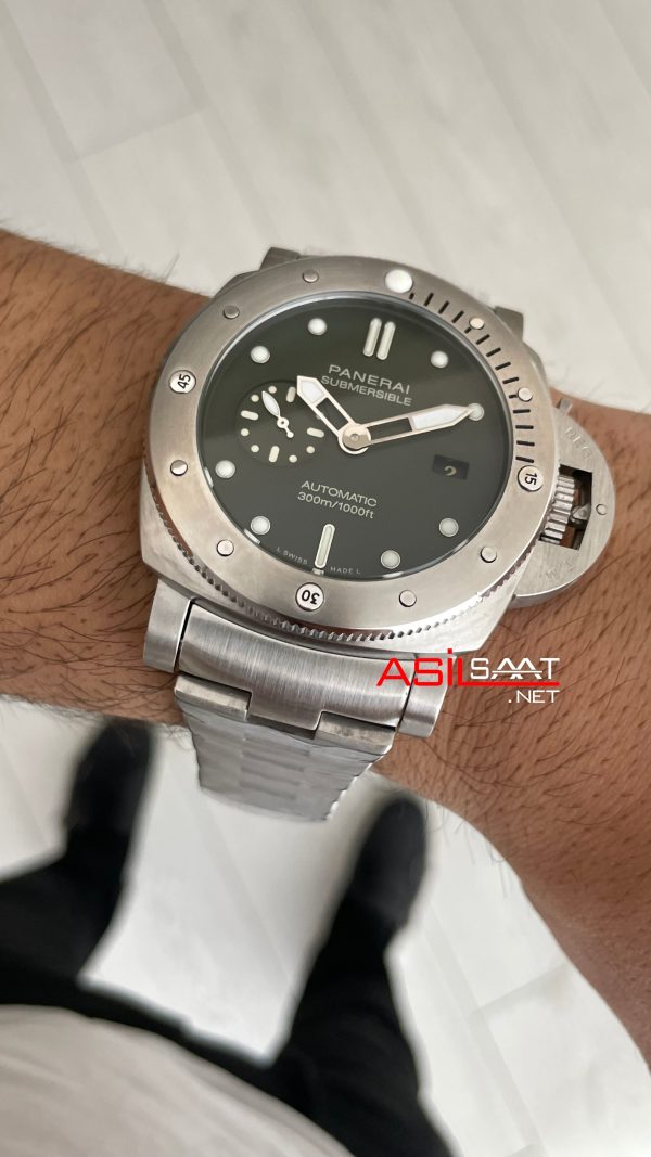 Panerai Submersible Verde Militare PAM01055 Yeşil 47mm Replika Saat Panerai Submersible Verde Militare PAM01055 Yeşil 47mm Replika Saat