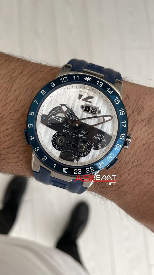 Ulysse Nardin El Toro GMT Perpetual Calendar Executive Beyaz Kadran 43mm Silver Replika Saat