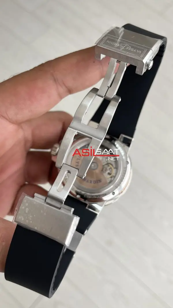 Ulysse Nardin Maxi Marine Chronometer Siyah Kadran 43mm Silver Replika Saat