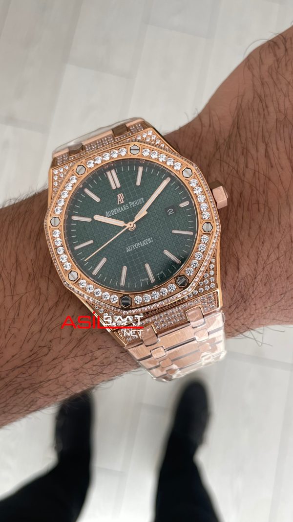 Audemars Piguet Royal Oak Diamond 15400OR Rose Yeşil Kadran Replika Saat