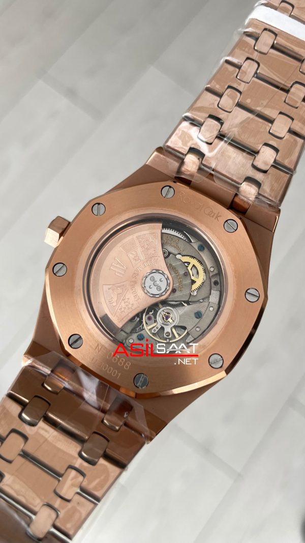 Audemars Piguet Royal Oak Diamond 15400OR Rose Yeşil Kadran Replika Saat