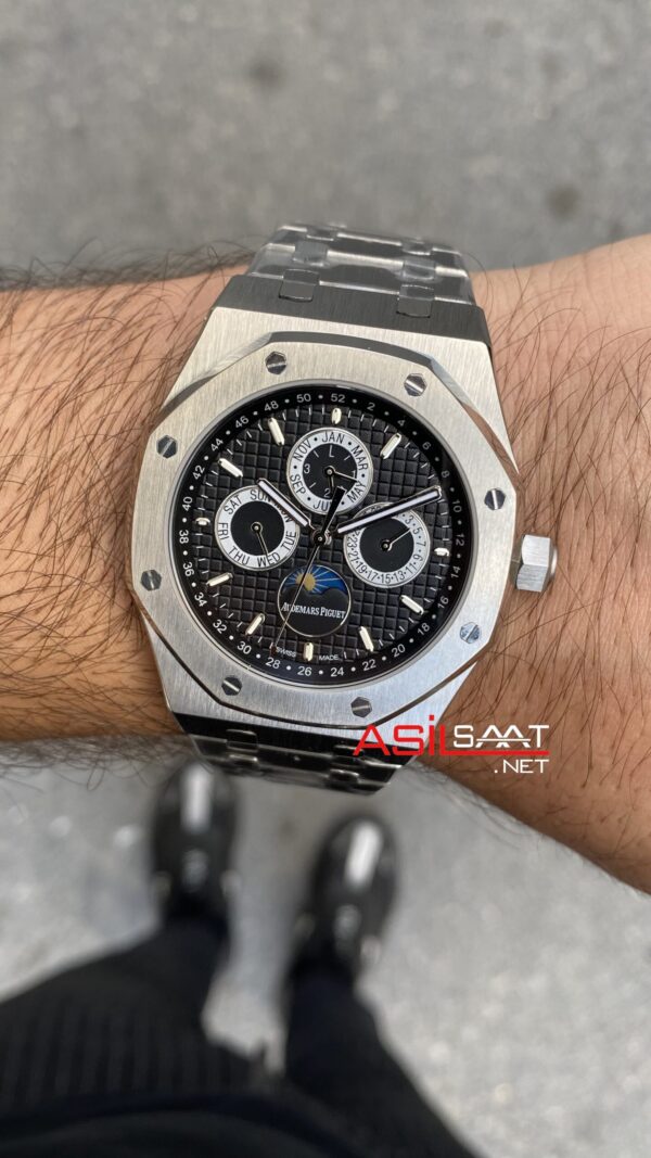 Audemars Piguet Royal Oak Perpetual Calendar 25820SP Siyah Replika Saat Audemars Piguet Royal Oak Perpetual Calendar 25820SP Siyah Replika Saat