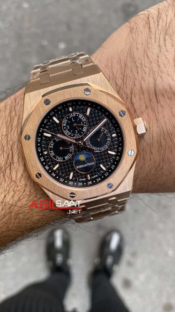 Audemars Piguet Royal Oak Perpetual Calendar 26574OR Siyah 41 mm Rose Replika Saat