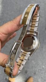 Rolex Sky Dweller Champagne 42 mm Oyster 326933 Replika Saat