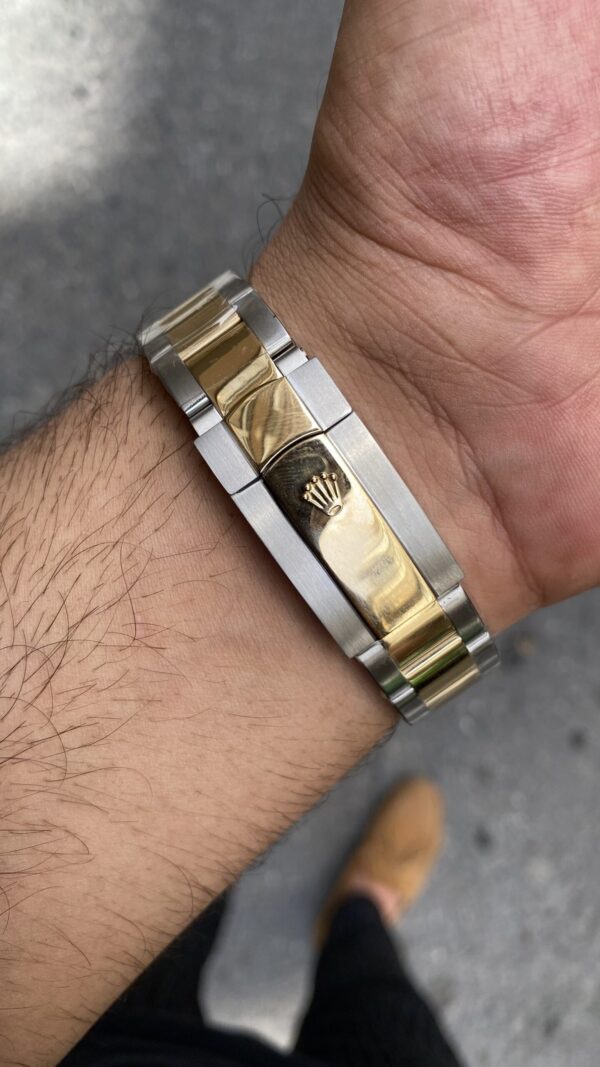 Rolex Sky Dweller Champagne 42 mm Oyster 326933 Replika Saat