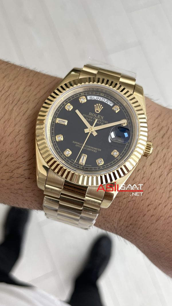 Rolex Day Date Siyah 228238 Diamond Black Dial Gold 40mm Replika Saat