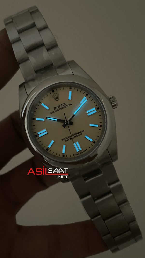 Rolex Oyster Perpetual 134300 Bej 41mm