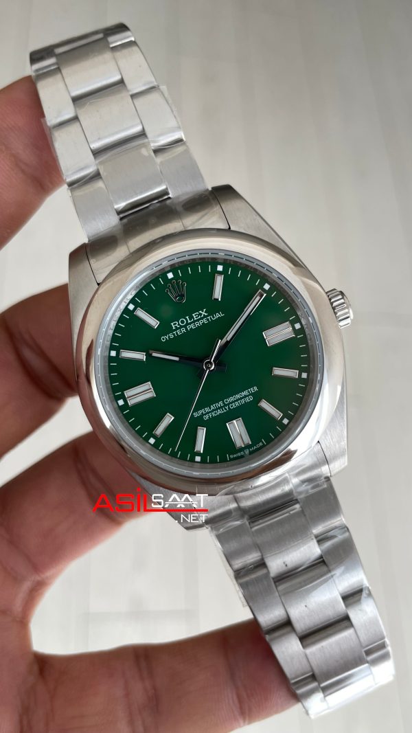 Rolex Oyster Perpetual Green 134300 Yeşil 41mm Replika Saat