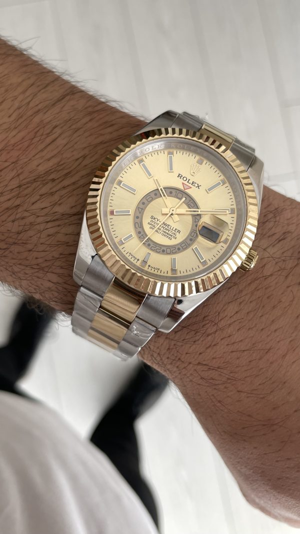 Rolex Sky Dweller Champagne 336933 Oyster 42mm Two Tone Gold Replika Saat Rolex Sky Dweller Champagne 336933 Oyster 42mm Two Tone Gold Replika Saat