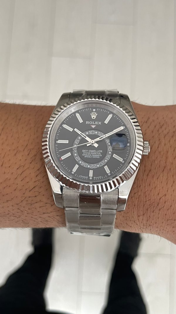 Rolex Sky Dweller Siyah 336934 Oyster 42mm Replika Saat