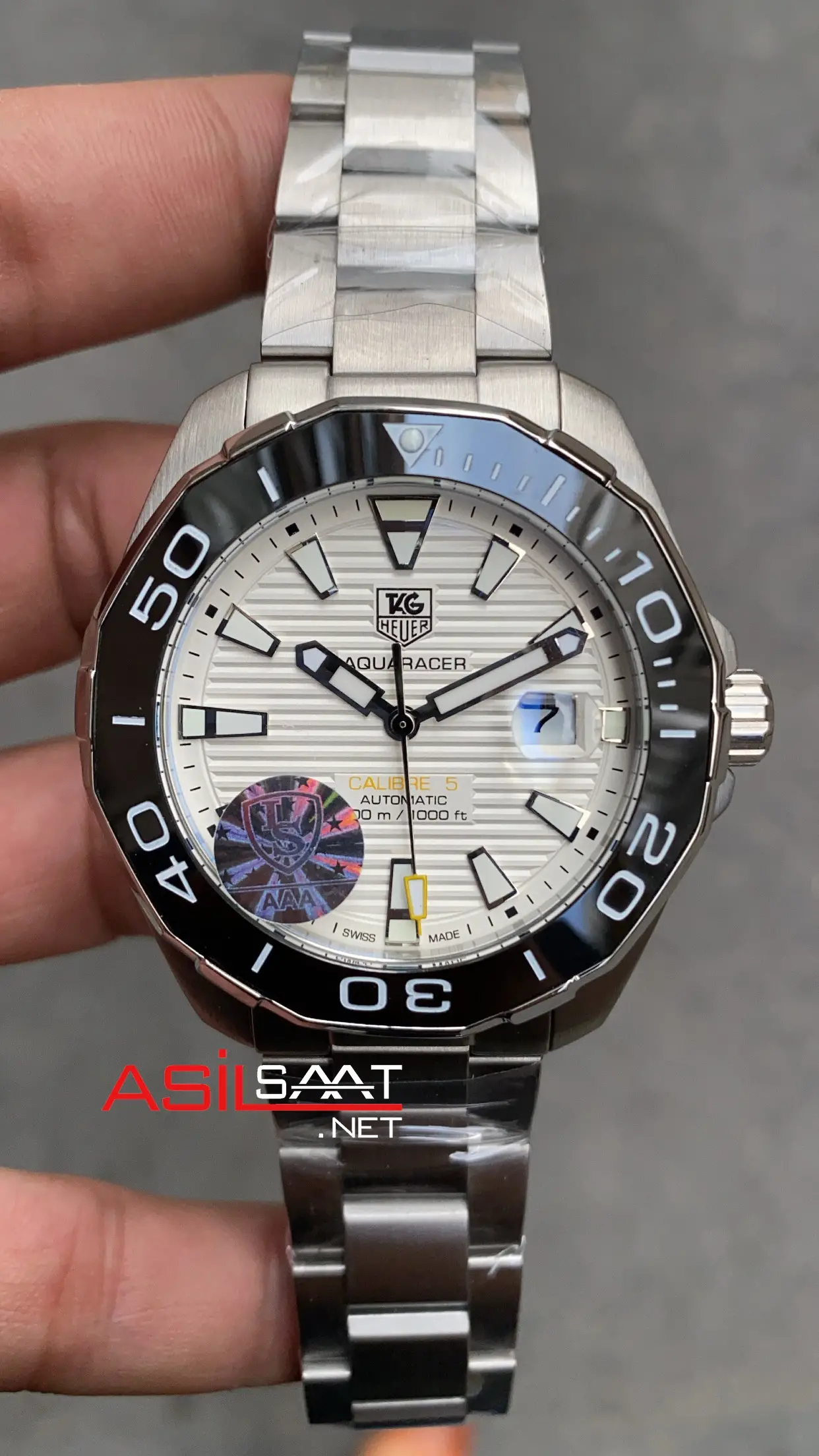 TAG Heuer Aquaracer Calibre 5 43 mm Beyaz Kadran