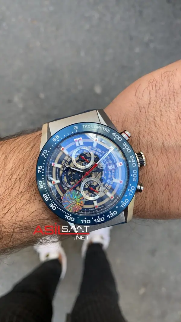 TAG Heuer Carrera Calibre Heuer 01 Mavi Seramik TAG Heuer Carrera Calibre Heuer 01 Mavi Seramik