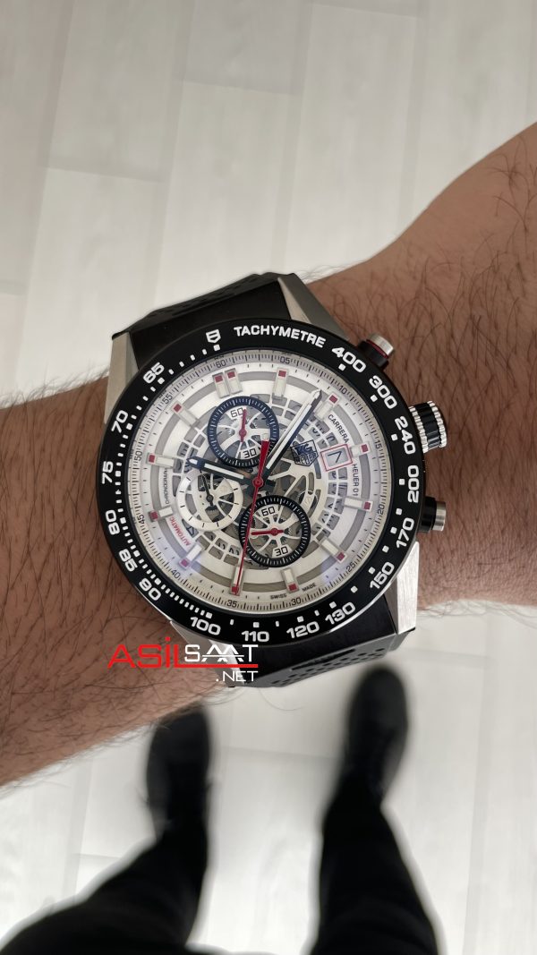 TAG Heuer Carrera Calibre Heuer 01 Skeleton Chronograph 44mm Beyaz Kadran Replika Saat TAG Heuer Carrera Calibre Heuer 01 Skeleton Chronograph 44mm Beyaz Kadran Replika Saat