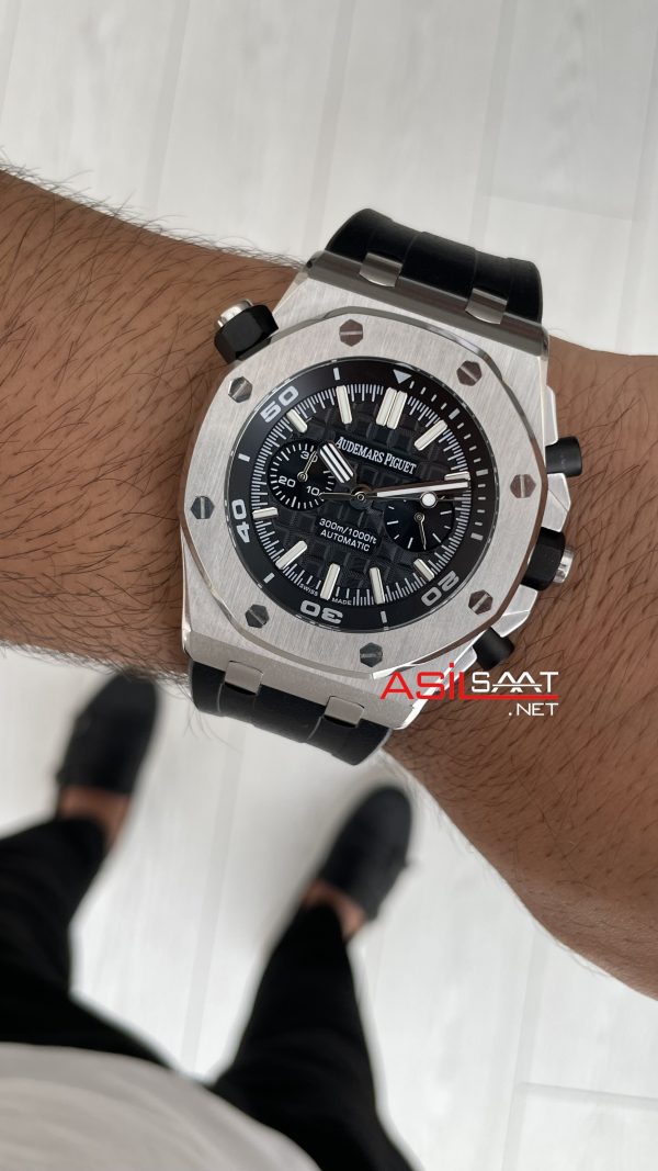 Audemars Piguet Royal Oak Offshore Diver Chronograph Siyah Kadran 26703ST Silver 42 mm Replika Saat