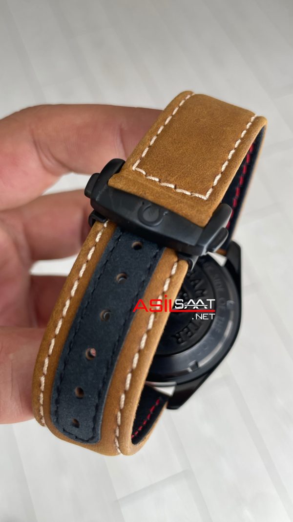 Omega Dark Side Of The Moon Black PVD Speedmaster Kahverengi Replika Saat