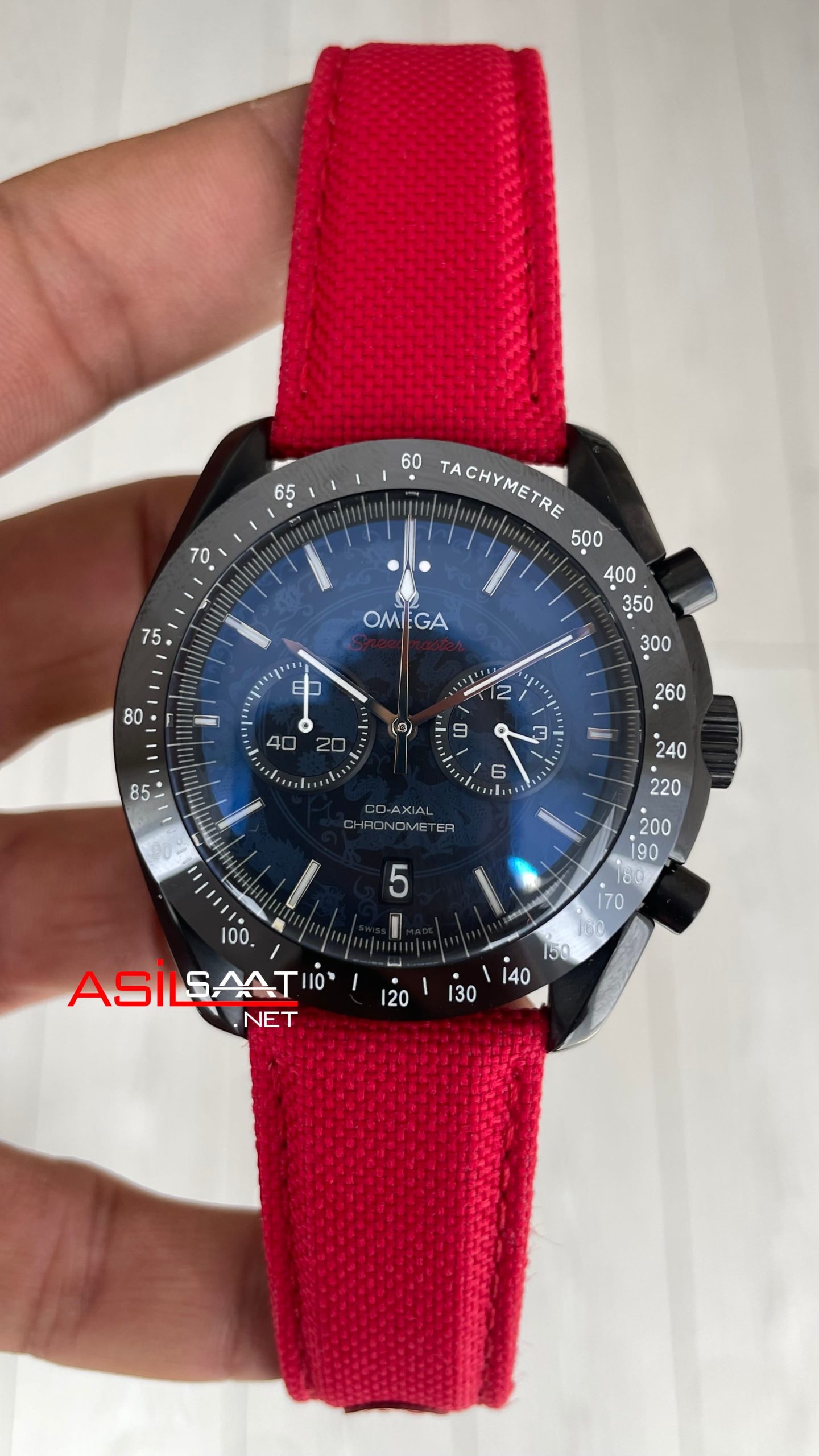 Omega Dark Side Of The Moon Black PVD Speedmaster Kırmızı Omega Dark Side Of The Moon Black PVD Speedmaster Kırmızı