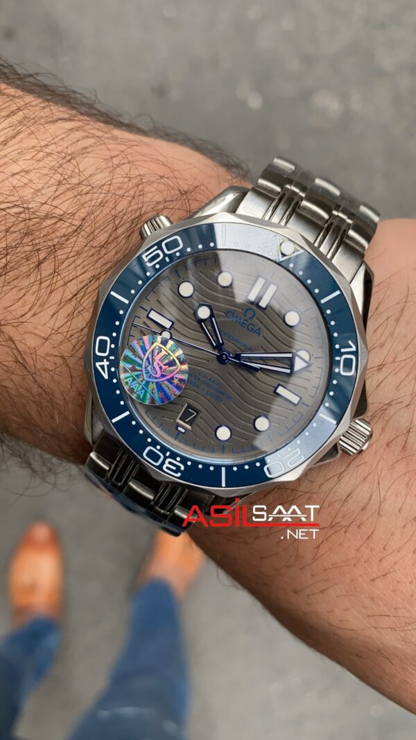 Omega Seamaster 300 M Diver Gümüş Gri Kadran OSD003