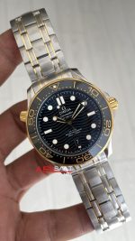 Omega Seamaster Diver 300M Siyah Kadran 42mm Two Tone Gold 210.20.42.20.01.002 Tungsten 18K DD8800 VS Factory 1:1 Super Clone Swiss ETA Saat