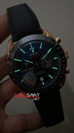 Omega Speedmaster Dark Side Of The Moon Rose OSDS001