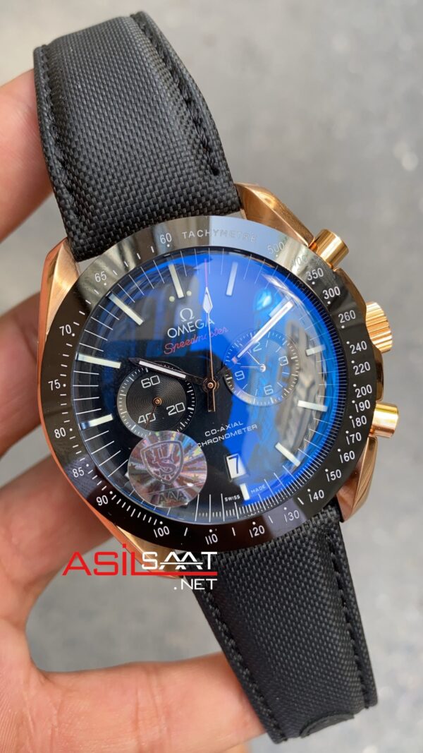 Omega Speedmaster Dark Side Of The Moon Rose OSDS001