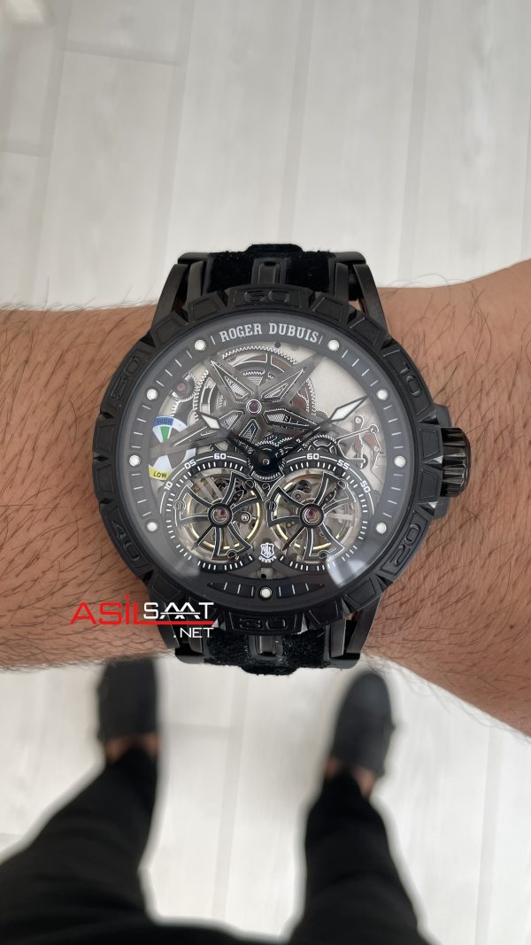 Roger Dubuis Excalibur Spider Pirelli Double Flying Tourbillon PVD Black 48mm Replika Saat
