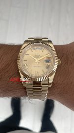 Rolex Day Date Champagne 228238 President Gold 40mm