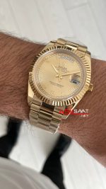 Rolex Day Date Champagne 228238 President 40mm