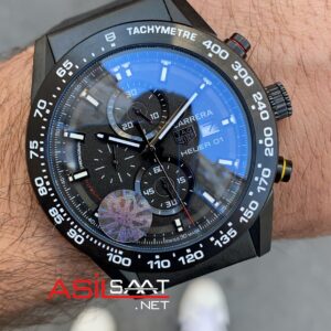 TAG Heuer Carrera Calibre Heuer 01