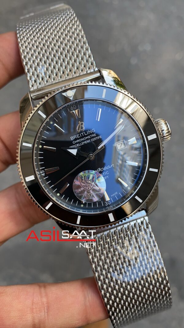 Breitling Superocean Heritage B20 Siyah Kadran