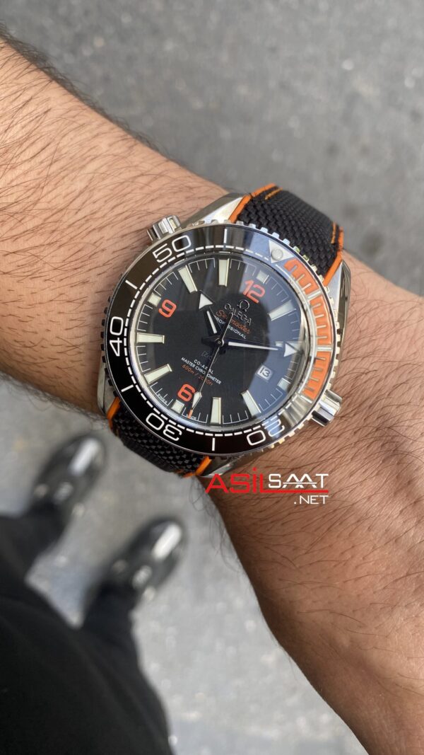 Omega Planet Ocean Seamaster 600 M Siyah 44 mm Replika Saat