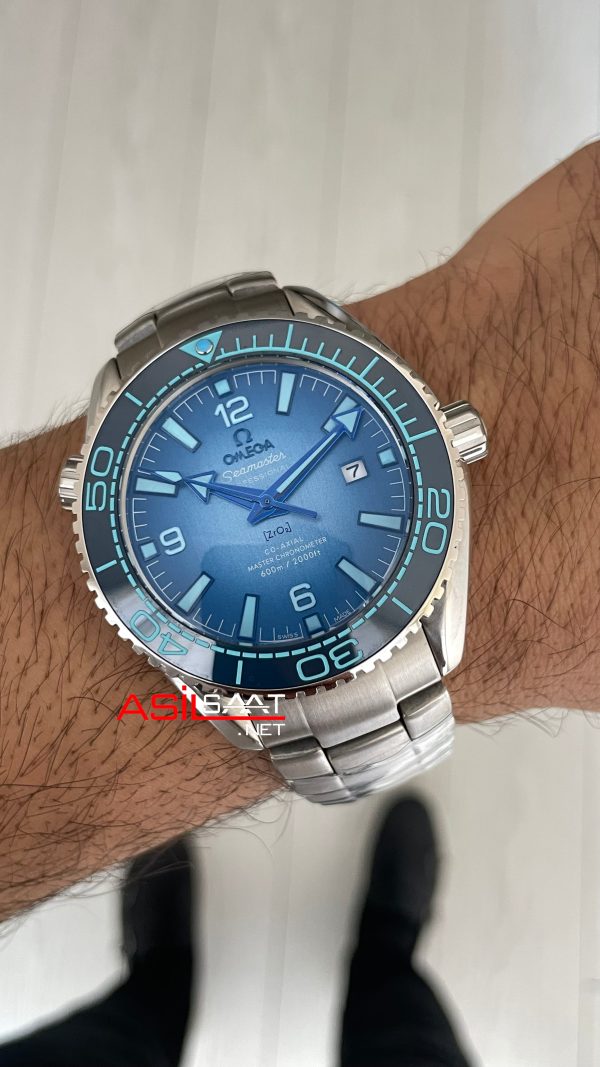Omega Planet Ocean Seamaster 600M Summer Blue Omega Planet Ocean Seamaster 600M Summer Blue