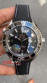 Omega Seamaster Planet Ocean Co-Axial Siyah Kadran Siyah Kordon