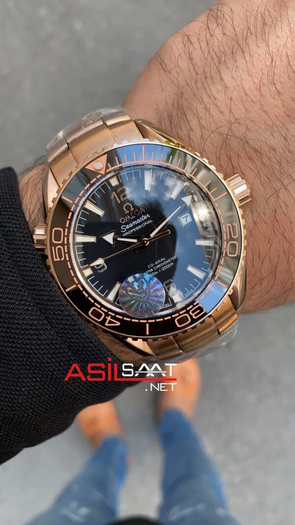 Omega Seamaster Planet Ocean Rose Siyah Kadran Omega Seamaster Planet Ocean Rose Siyah Kadran