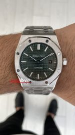 Audemars Piguet Royal Oak Yeşil Kadran 15400ST Replika Saat