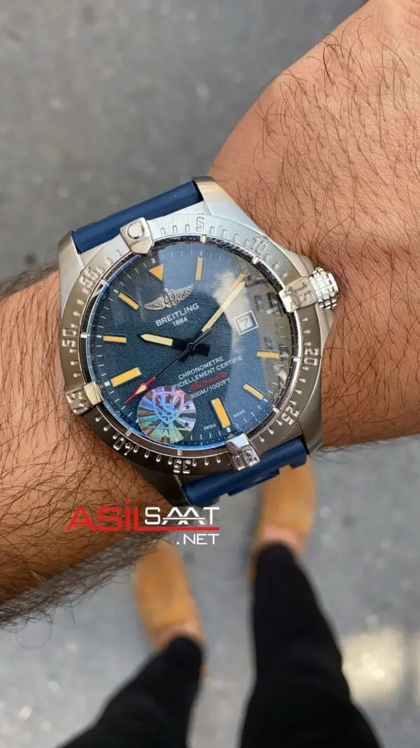 Breitling Avenger Mavi A17318 Rubber 43 mm BAV005 Breitling Avenger Mavi A17318 Rubber 43 mm BAV005