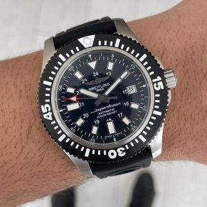 Breitling Superocean II Siyah Y17393 Kauçuk 44mm Replika Saat