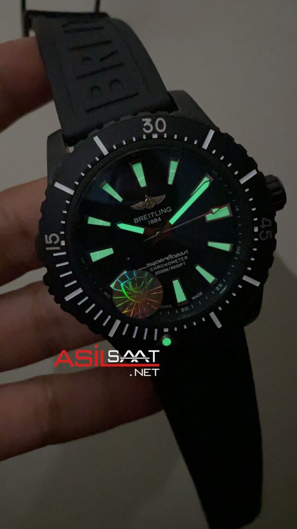Breitling Superocean Manufacture 46 Siyah Kadran Breitling Superocean Manufacture 46 Siyah Kadran