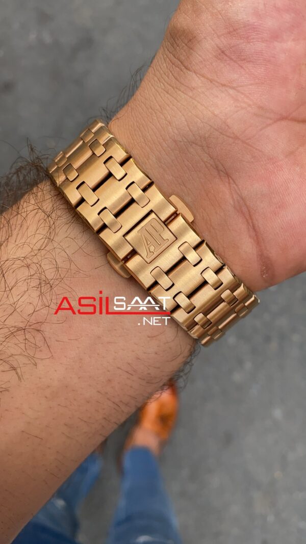 Audemars Piguet Royal Oak Offshore 26470OR 42 mm Eta Saat Audemars Piguet Royal Oak Offshore 26470OR 42 mm Eta Saat