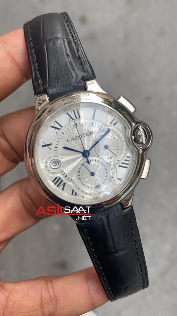 Cartier Ballon Bleu WSBB0034 Beyaz Kadran Deri Kordon 33 mm Kadın Saati