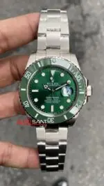 Rolex Submariner Hulk 116610LV Oyster Perpetual