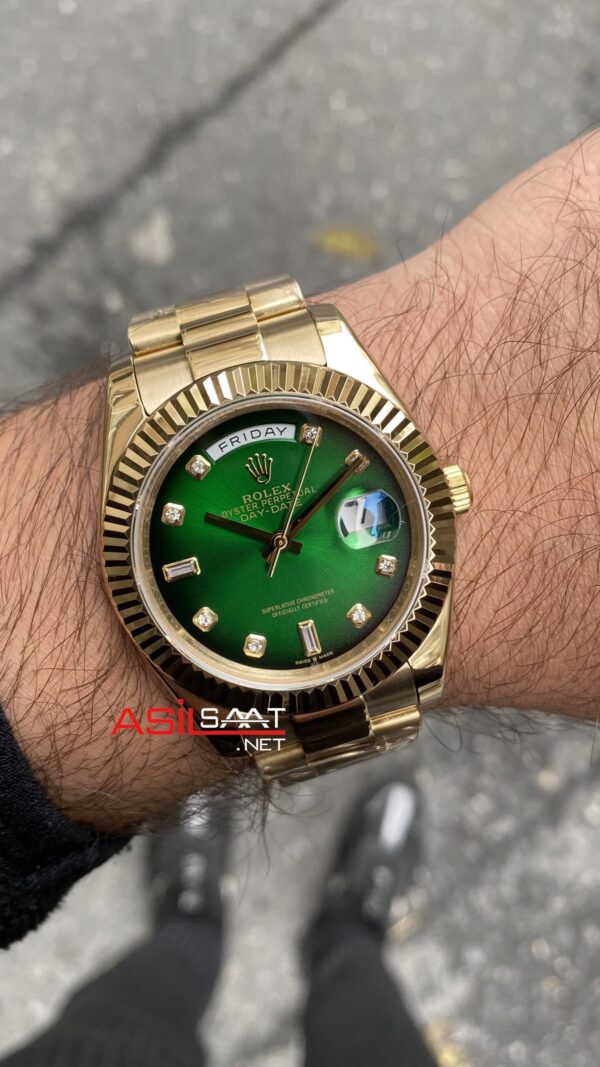 Rolex Day Date Green Diamond 128238 President