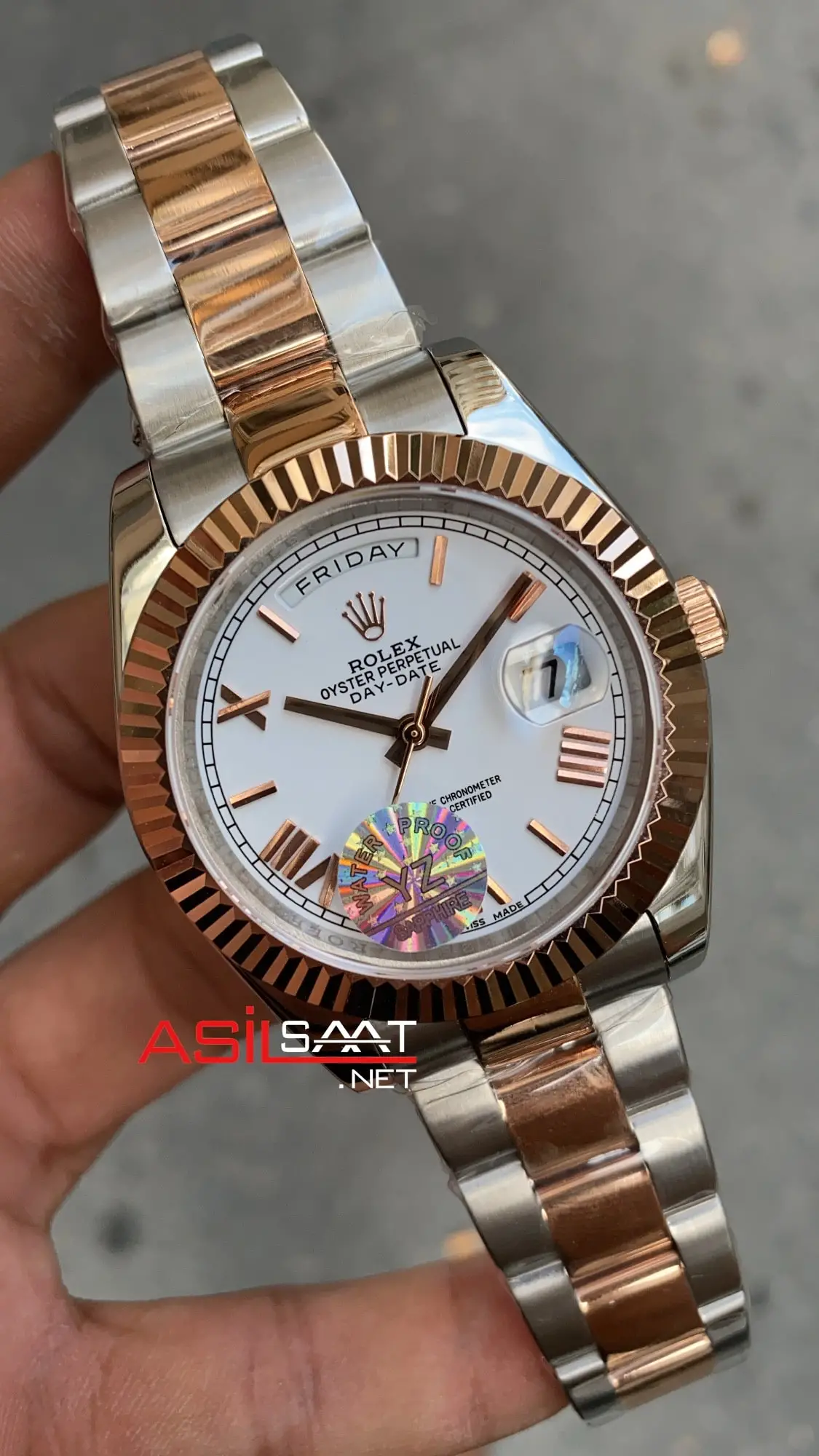 Rolex Day Date Oyster Beyaz Kadran 40 mm 228239 Silver Rose Gold Replika Saat ROLDD044