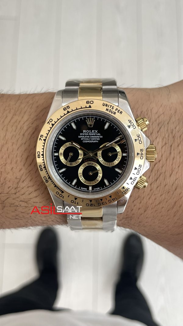 Rolex Daytona Cosmograph 126503 Two Tone Gold 40mm Siyah Kadran Replika Saat Rolex Daytona Cosmograph 126503 Two Tone Gold 40mm Siyah Kadran Replika Saat