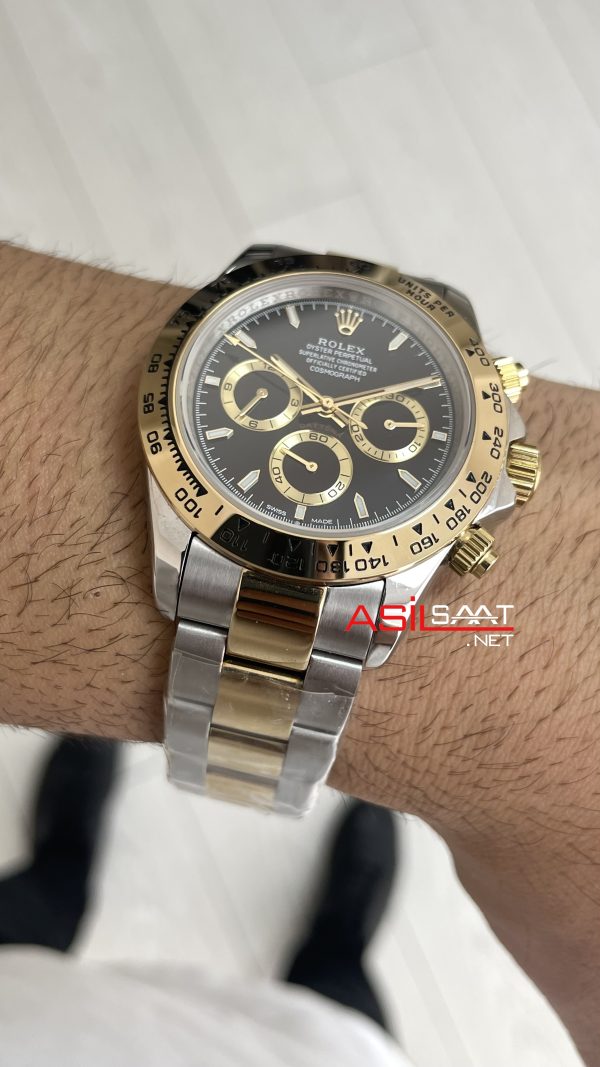 Rolex Daytona Cosmograph 126503 Two Tone Gold 40mm Siyah Kadran Replika Saat Rolex Daytona Cosmograph 126503 Two Tone Gold 40mm Siyah Kadran Replika Saat